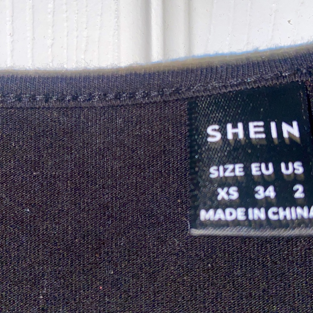 SHEIN 🌸 - Picture 3 of 3